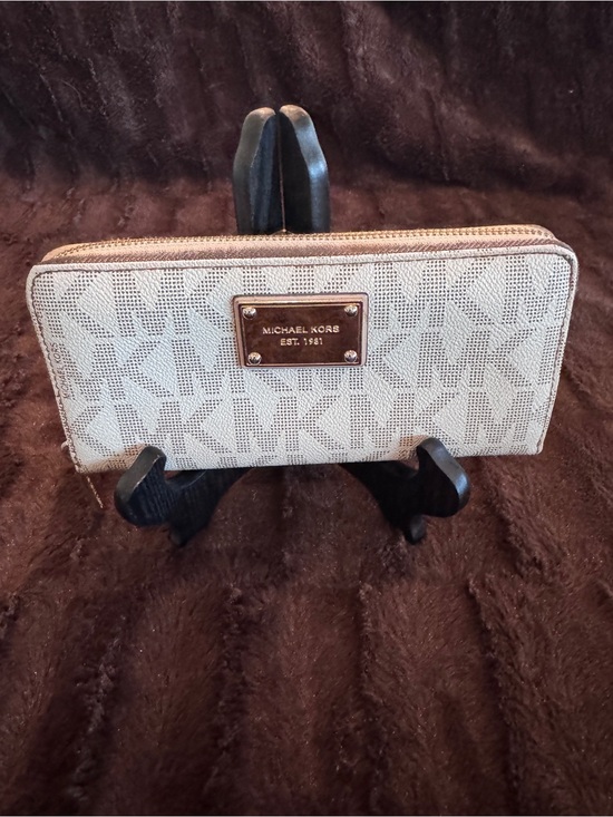 Michael Kors Handbags - Michael Kors Beige and Gold MK Logo Zip Wallet